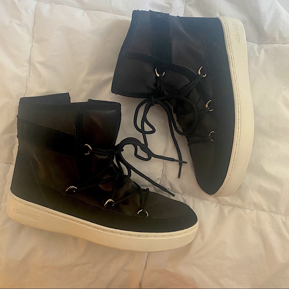 Moon boot sneakers black silk